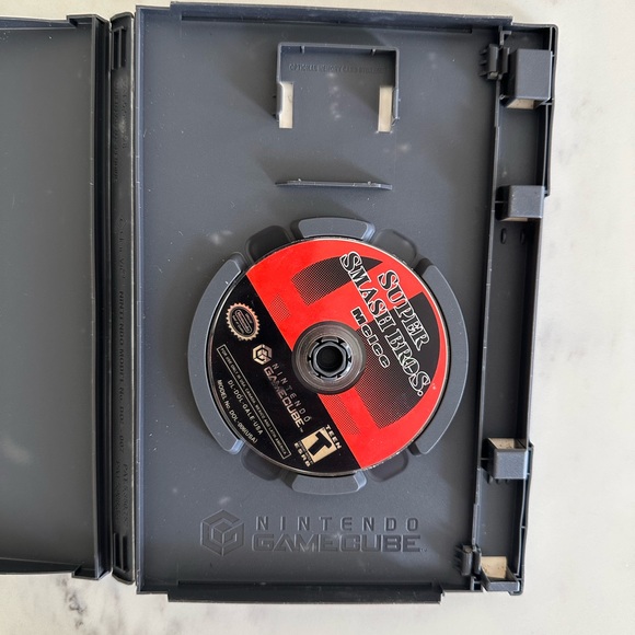 Super SMASH Bros. Melee - Authentic Nintendo GameCube Video Game - Picture 4 of 7